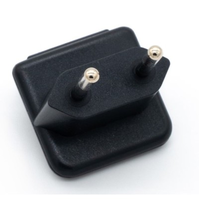 USB napájecí zdroj včetně kabelu černá