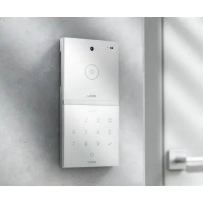 Loxone Intercom – bílá | Solar-Green.cz