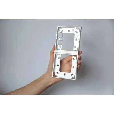 Montážní rámeček 3 moduly – antracitová | Solar-Green.cz