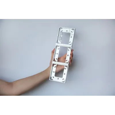 Montážní rámeček 3 moduly – stříbrná | Solar-Green.cz