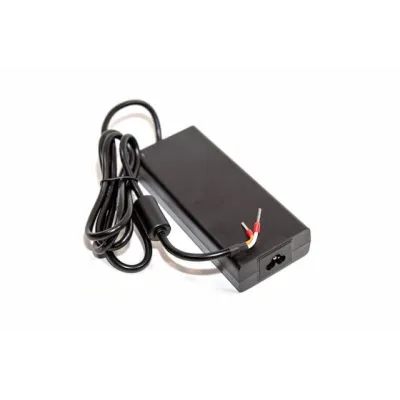 Napájecí zdroj 24V 6,25A do zásuvky | Solar-Green.cz